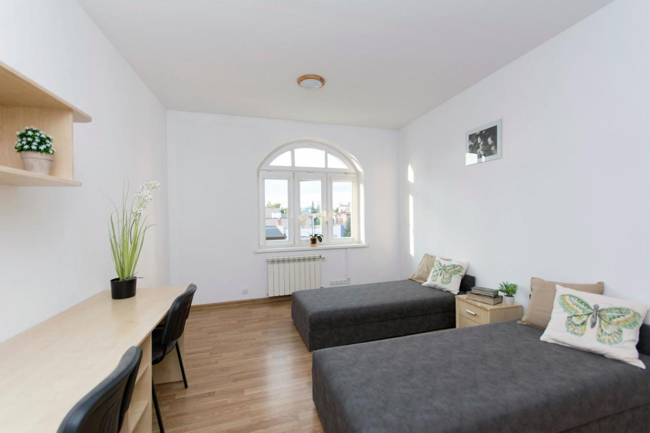 Akademikus Torun Hostel Eksteriør bilde