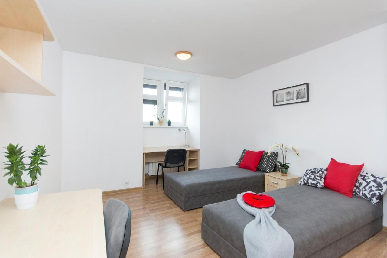 Akademikus Torun Hostel Eksteriør bilde