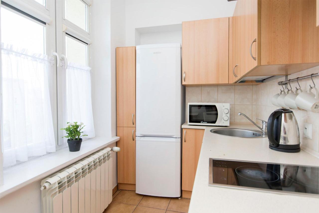 Akademikus Torun Hostel Eksteriør bilde