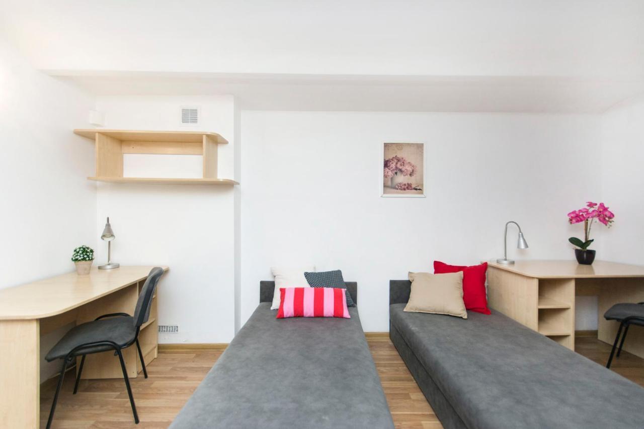 Akademikus Torun Hostel Eksteriør bilde