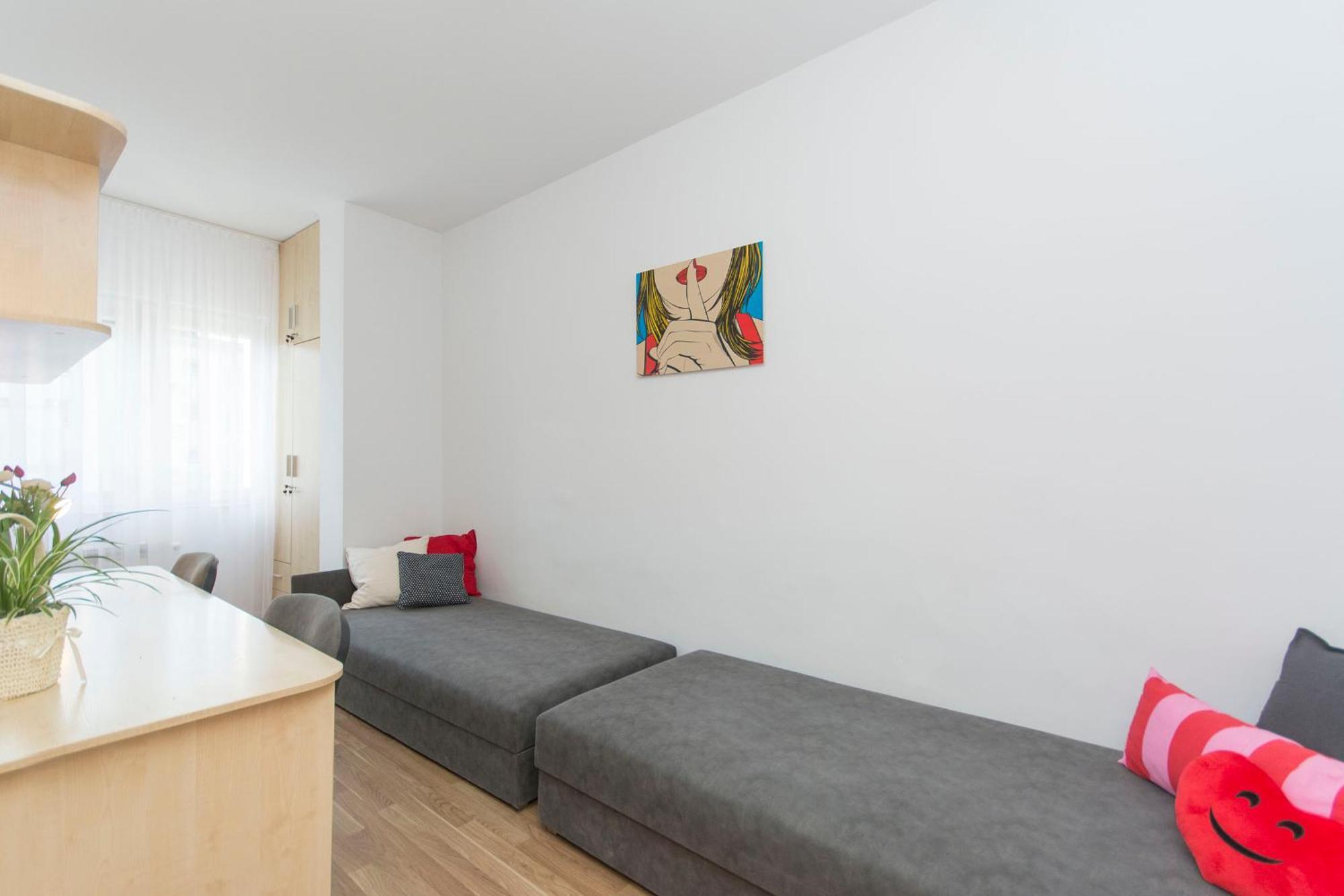 Akademikus Torun Hostel Eksteriør bilde